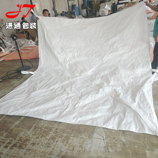 港口裝(zhuāng)魚3噸吊(diào)袋